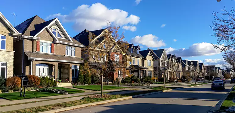 Why Choose Us for Selling Your Foreclosed House in Fresno, CA?